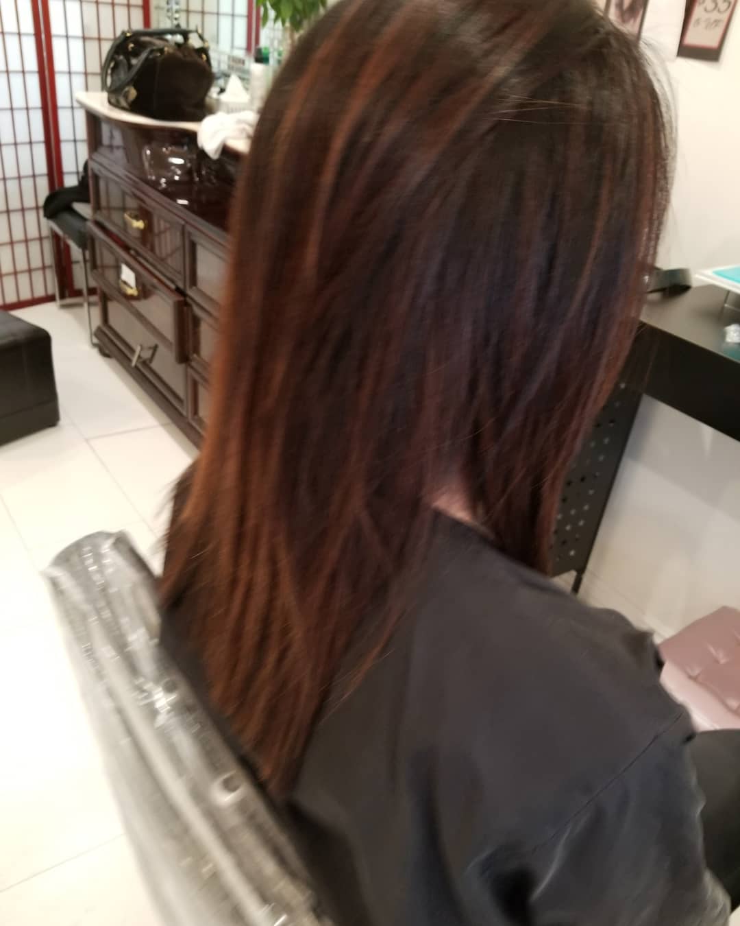 blow- dry- hair plus-