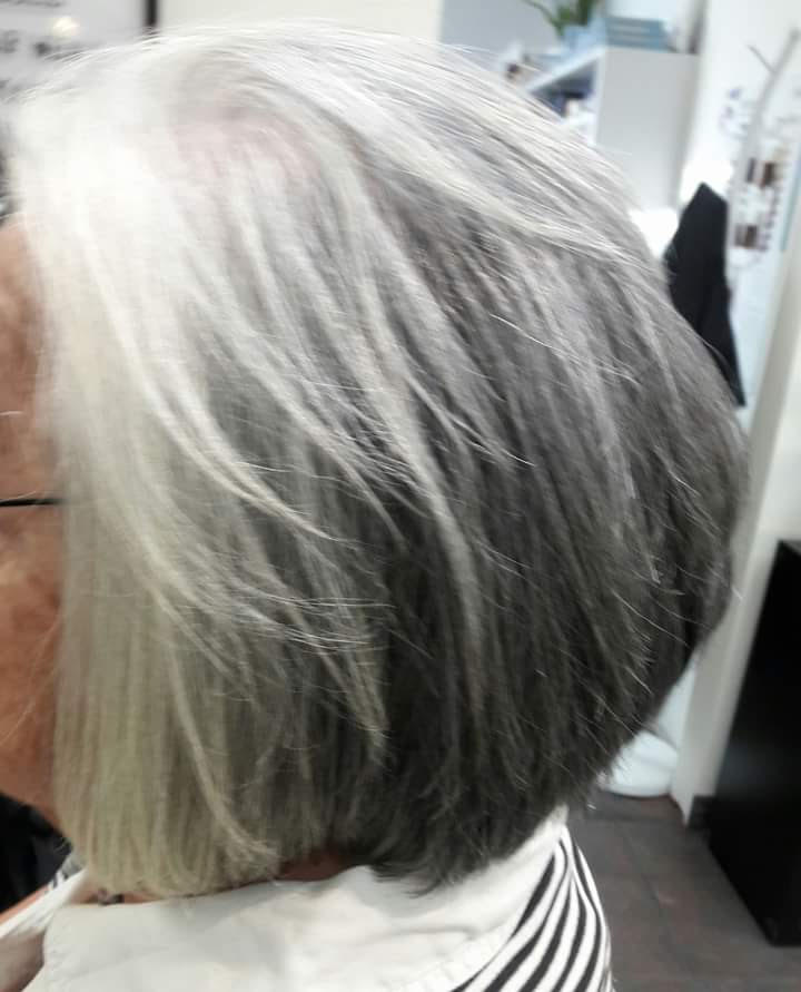 blow- dry- hair plus-